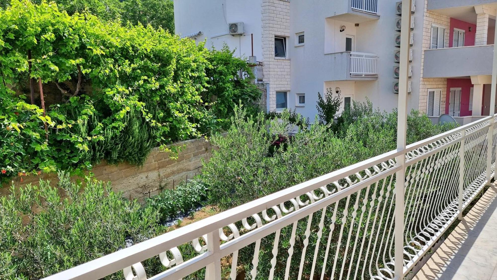 Apartments Mandalinic Omiš Extérieur photo