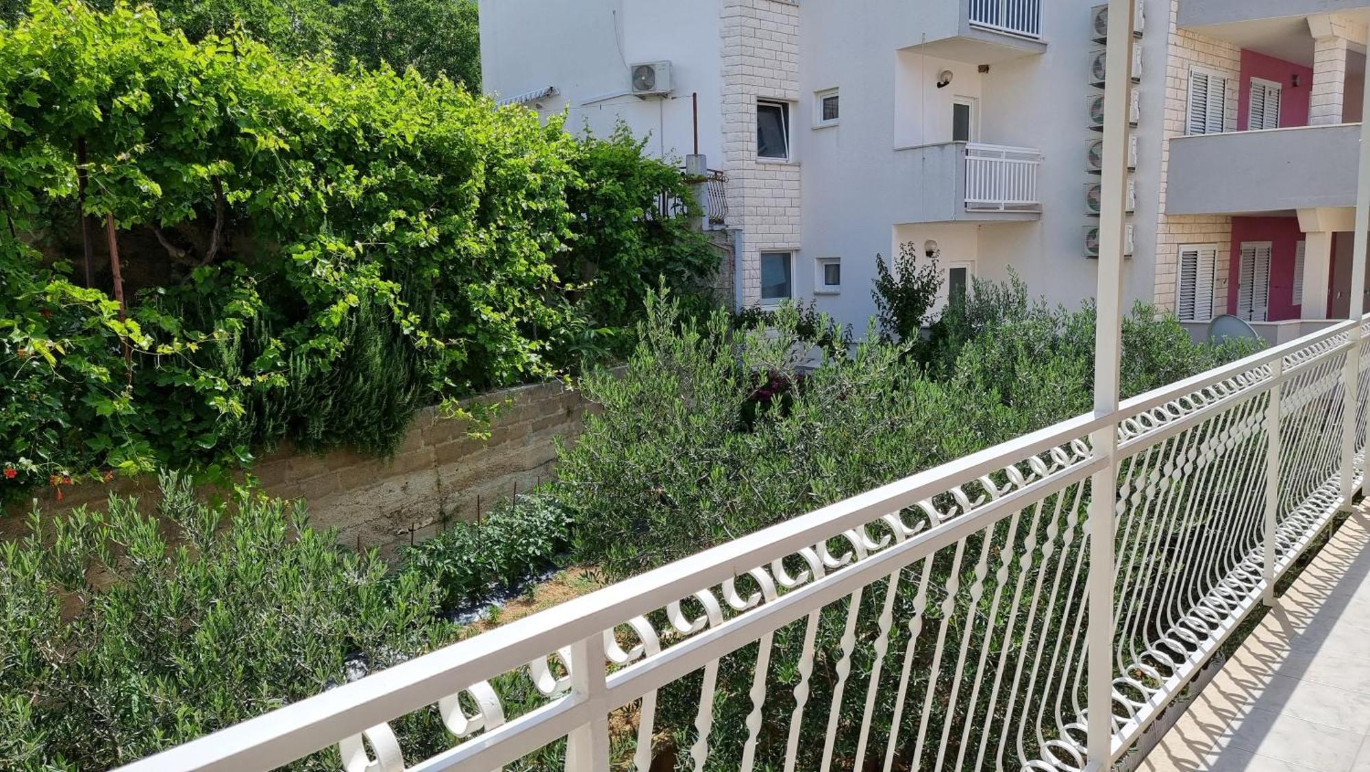 Apartments Mandalinic Omiš Extérieur photo